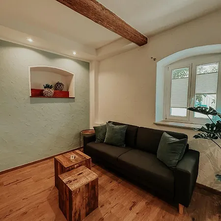 Wohnen In Der Altstadt - Und Daire *